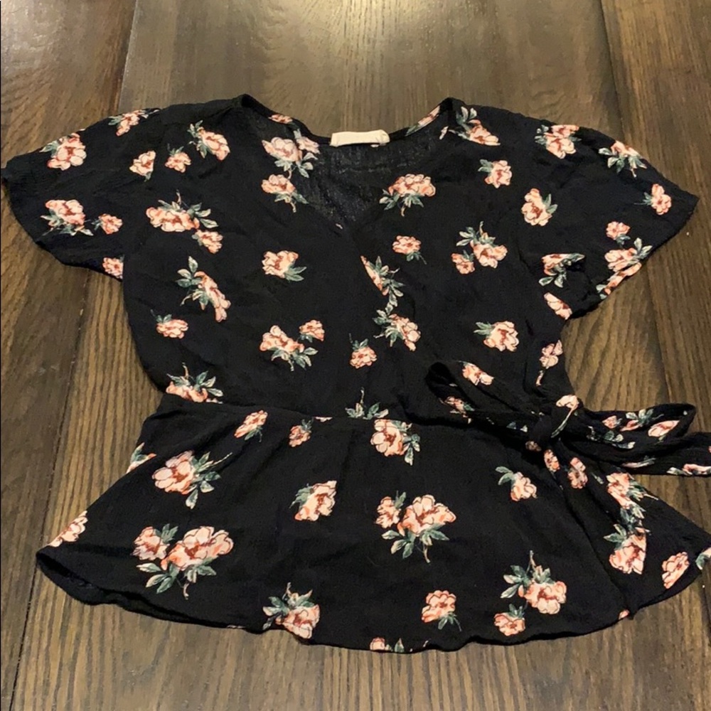 Floral Tie Front Top